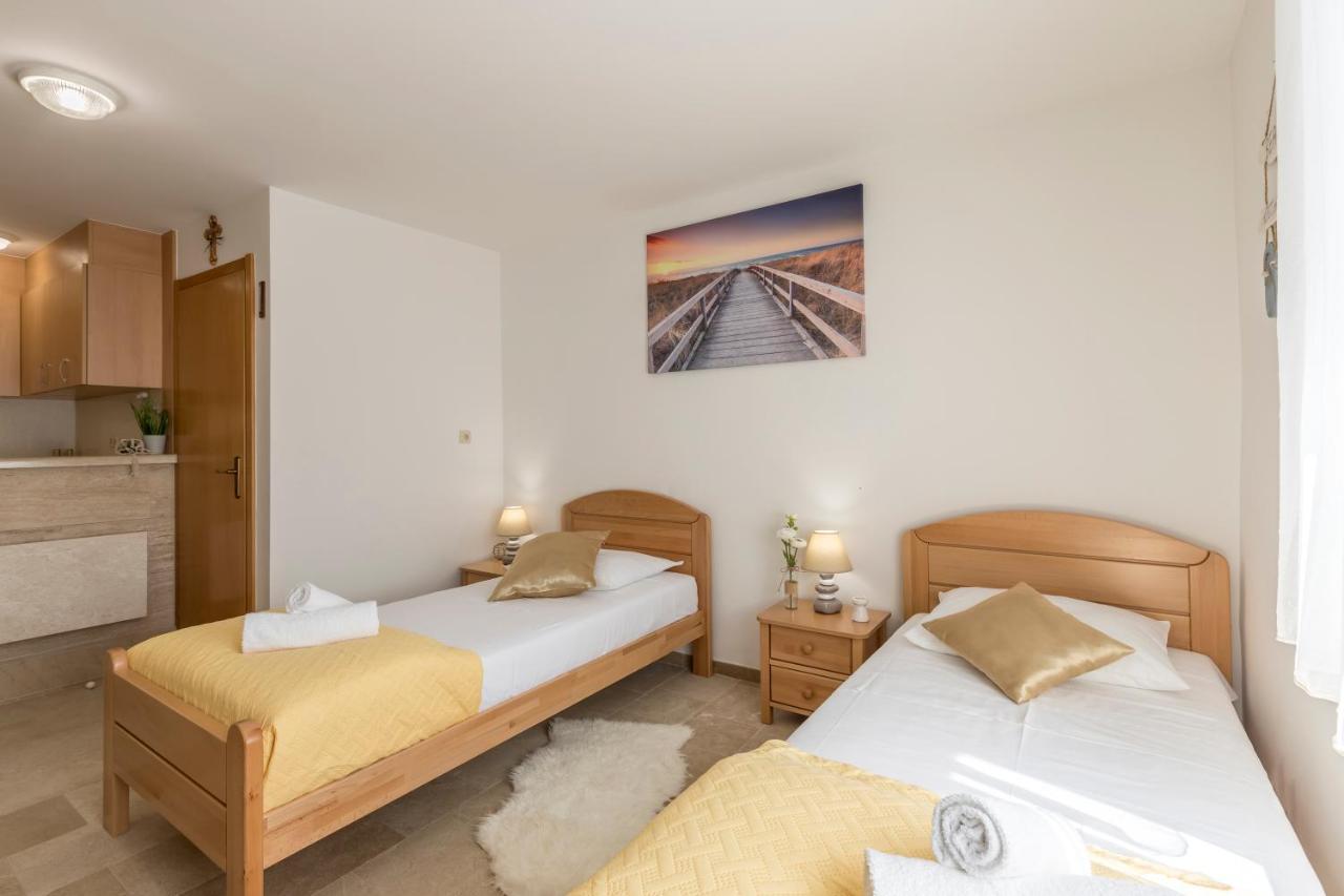 Villa Loza - Resort Moja Stina Seoca Luaran gambar